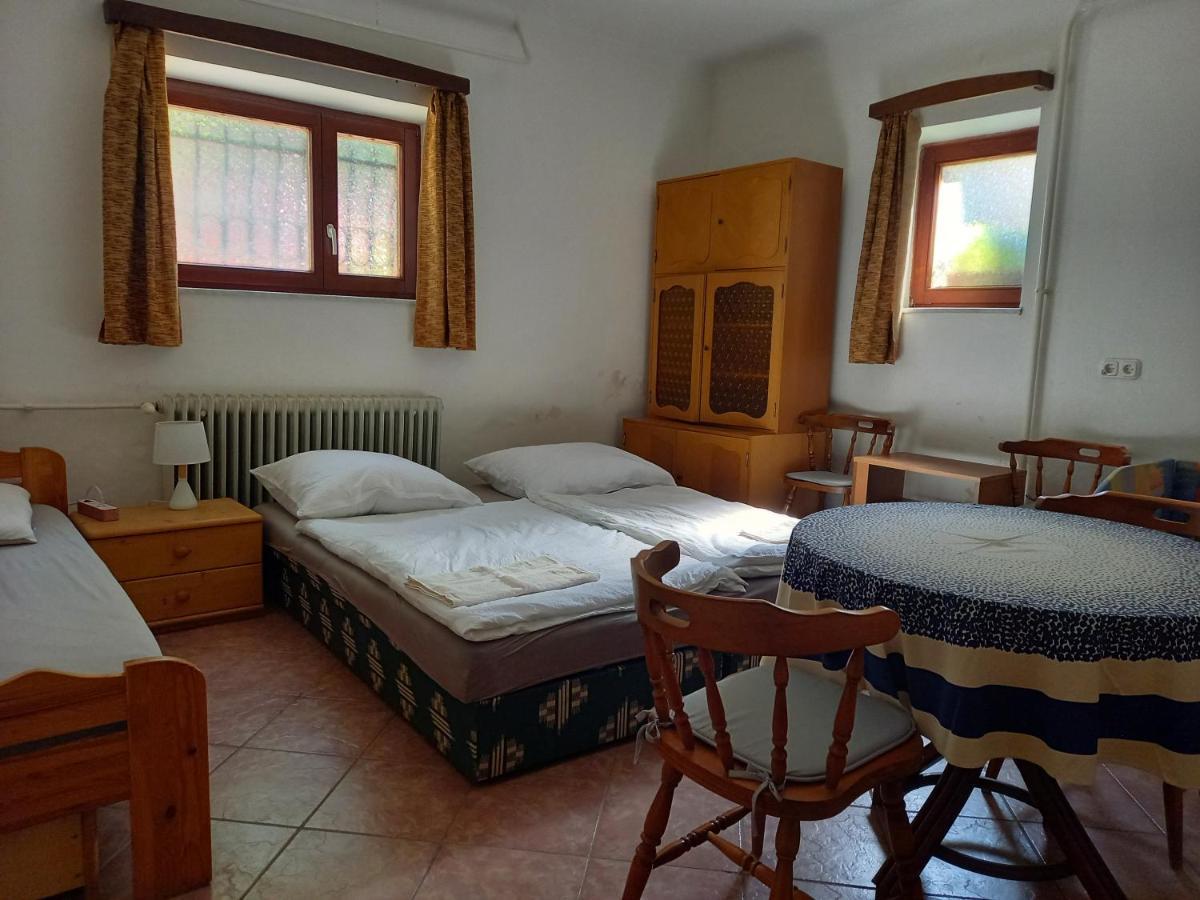 Flamingo Apartman Sopron Exterior foto